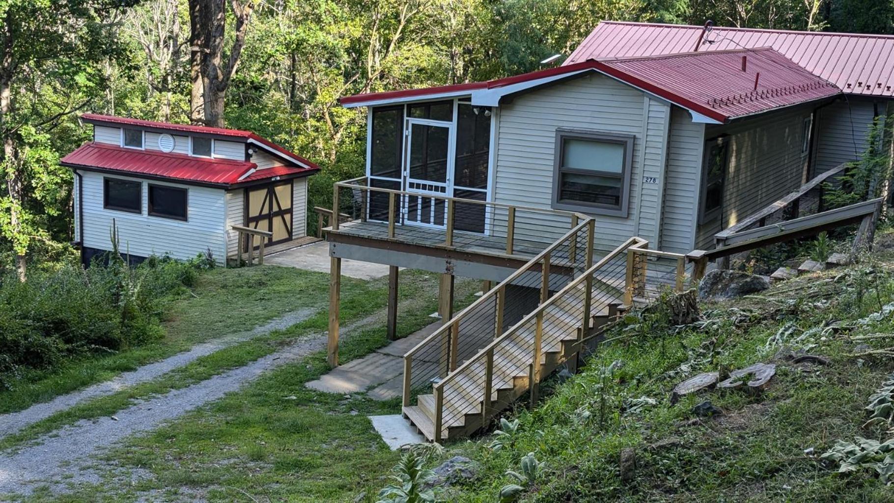Red Roof Mountain Cabin With Starlink Internet! Stanley Eksteriør bilde